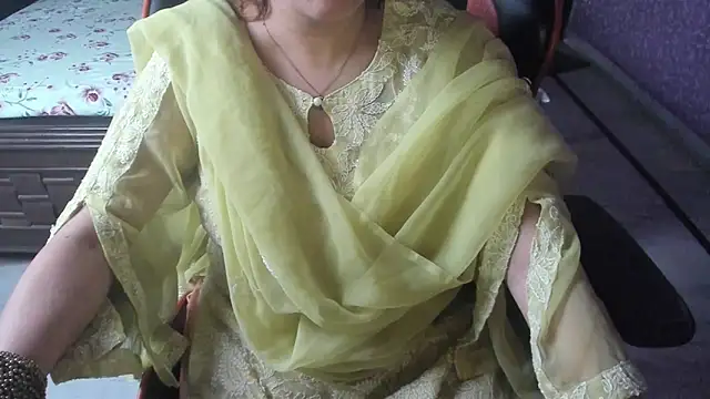 ShylaGill online show from 12/02/25, 10:50