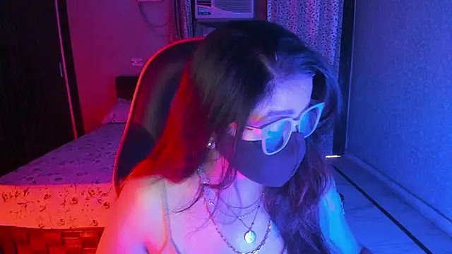 ShylaGill online show from 11/03/25, 11:47