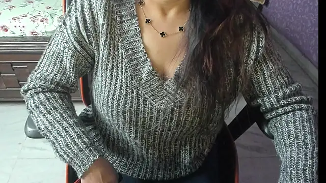 ShylaGill online show from 12/17/25, 03:28