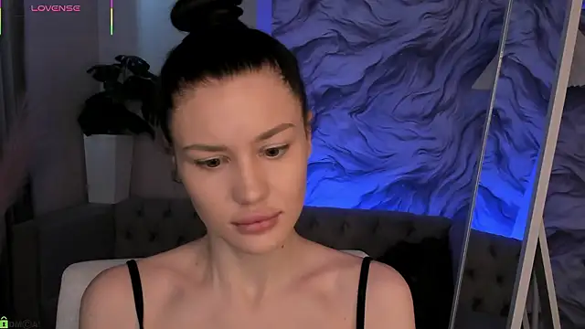 Aria Mila online show from 03/19/26, 03:06