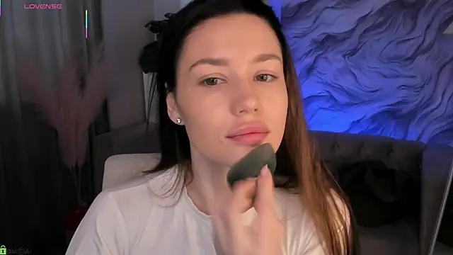 Aria Mila online show from 03/29/26, 03:08