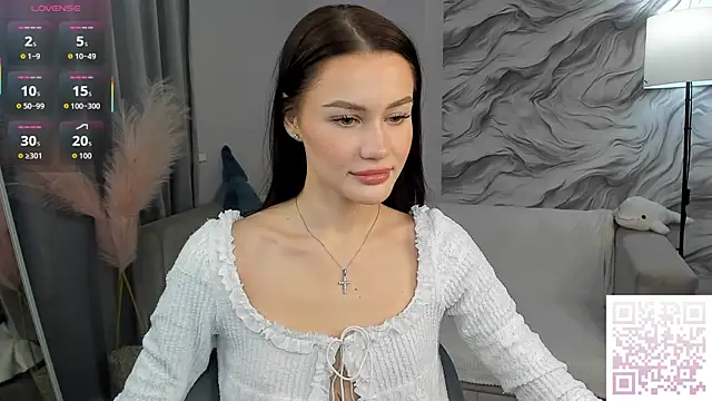 Aria Mila online show from 09/10/25, 02:21