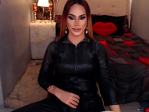 RhondaFlirtyDOM online show from 12/04/25, 09:36