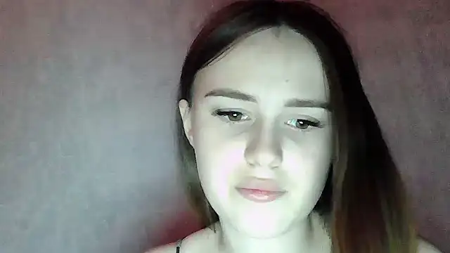 SweetLoraa online show from 02/15/26, 04:39