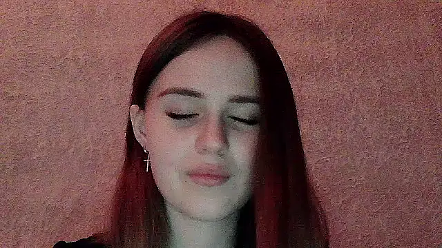 SweetLoraa online show from 12/19/25, 04:31