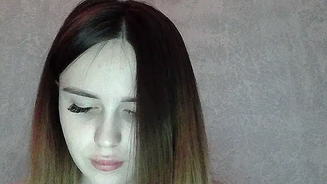 SweetLoraa online show from 01/15/26, 07:01