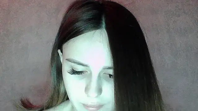 SweetLoraa online show from 04/03/26, 04:13