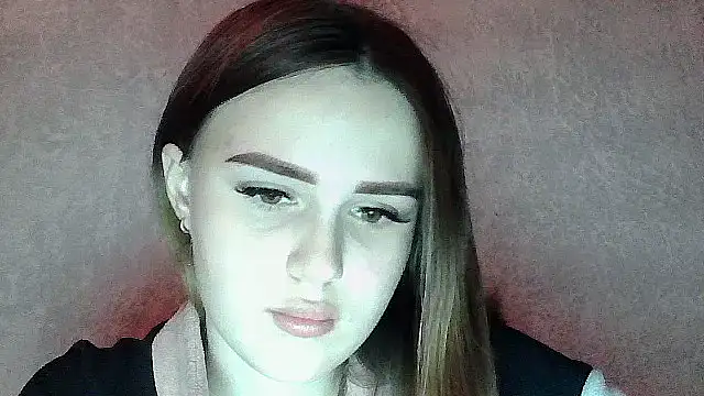 SweetLoraa online show from 12/01/25, 05:25