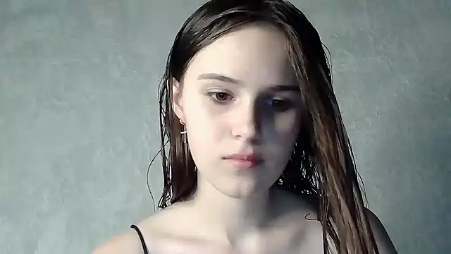 SweetLoraa online show from 09/14/25, 07:03