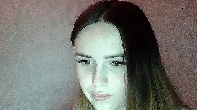 SweetLoraa online show from 01/10/26, 09:10