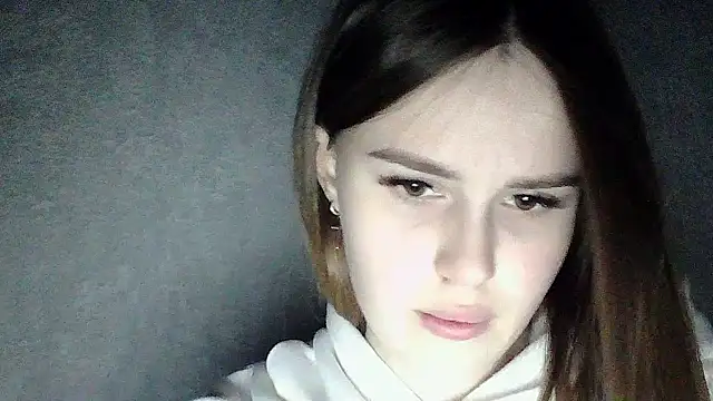 SweetLoraa online show from 02/10/26, 04:28