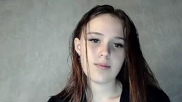 SweetLoraa online show from 09/30/25, 04:02