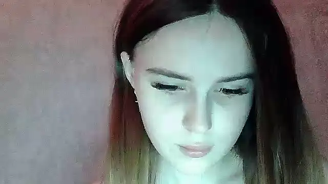 SweetLoraa online show from 01/07/26, 05:51