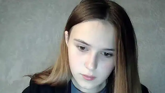 SweetLoraa online show from 09/19/25, 07:18