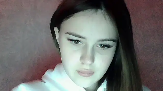 SweetLoraa online show from 02/06/26, 04:03