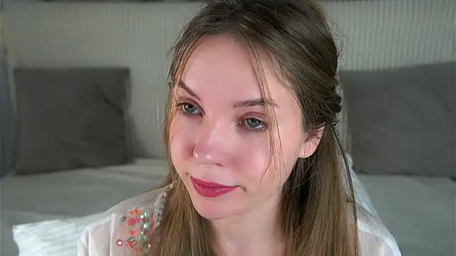 KarriBrownd online show from 11/20/25, 02:34