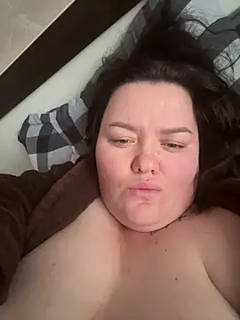 SunnyLeila2101 online show from 12/17/25, 09:58