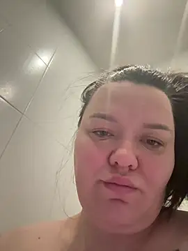 SunnyLeila2101 online show from 03/25/26, 08:25