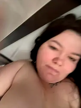 SunnyLeila2101 online show from 11/28/25, 06:46