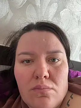 SunnyLeila2101 online show from 04/03/26, 07:15