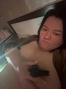 SunnyLeila2101 online show from 12/14/25, 09:42