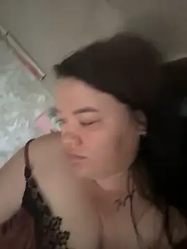 SunnyLeila2101 online show from 12/01/25, 06:47