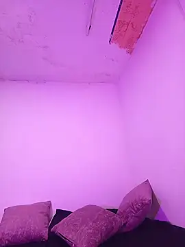 Morenpeka online show from 12/16/25, 12:04