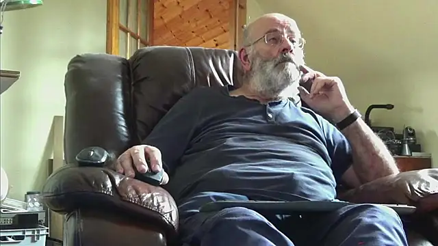 janzer13 online show from 09/16/25, 01:34