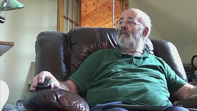 janzer13 online show from 11/02/25, 01:49