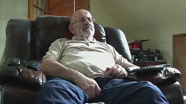 janzer13 online show from 02/22/26, 01:46