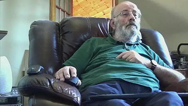 janzer13 online show from 10/19/25, 01:03