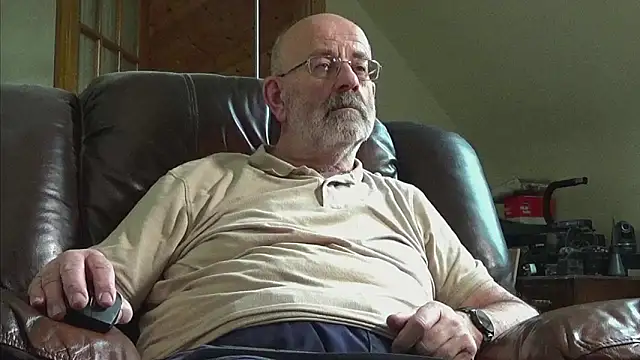 janzer13 online show from 02/21/26, 02:19