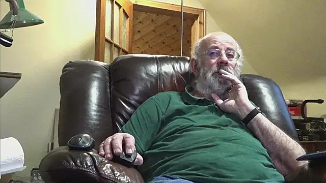 janzer13 online show from 12/05/25, 02:48