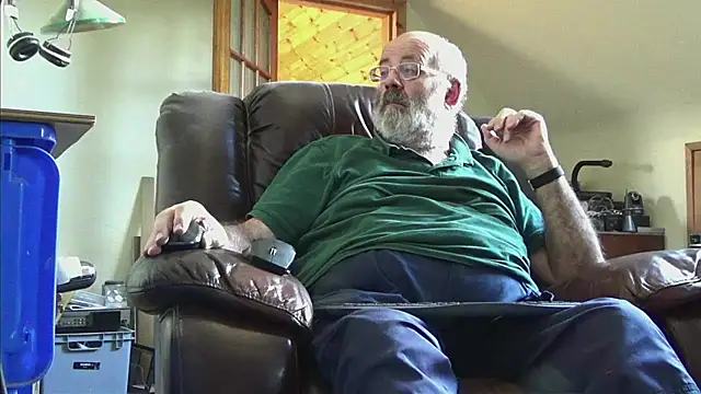 janzer13 online show from 09/28/25, 12:45