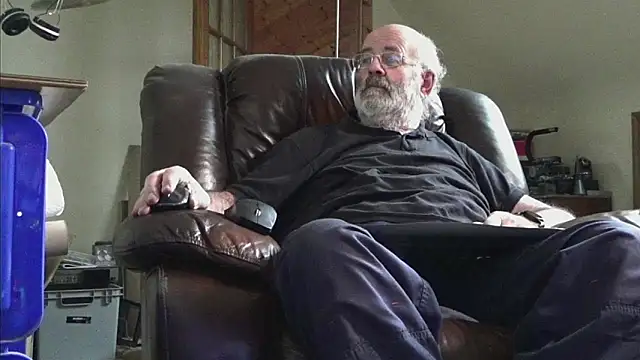 janzer13 online show from 01/08/26, 01:50