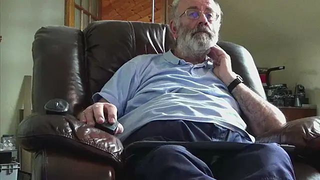 janzer13 online show from 01/18/26, 02:09