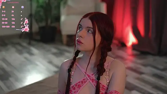 Snapshot of ambershoney chatting on 02/25/26, 06:41 ambershoney online show from 02/25/26, 06:41