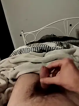 Snapshot of tip_hard_cock chatting on 10/29/25, 04:39 tip hard cock online show from 10/29/25, 04:39