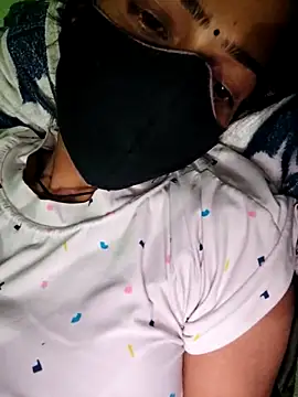 Crystil love-21 online show from 04/17/26, 09:06