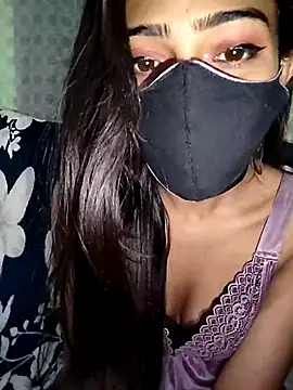 Crystil love-21 online show from 11/17/25, 10:52