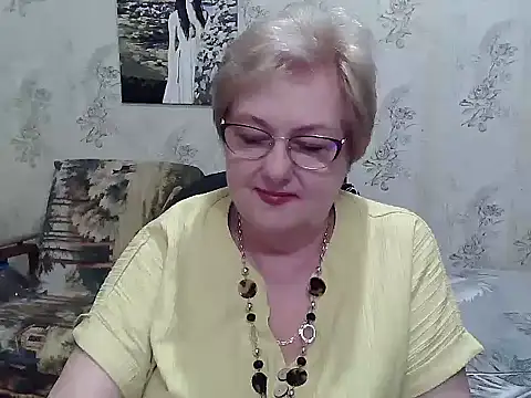 Snapshot of Renata62011 chatting on 05/22/26, 03:37 Renata62011 online show from 05/22/26, 03:37