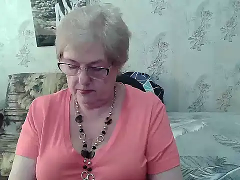 Renata62011 online show from 06/02/26, 11:43