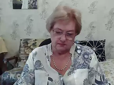 Renata62011 online show from 09/16/25, 11:11