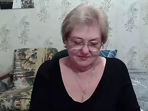 Renata62011 online show from 11/18/25, 04:21