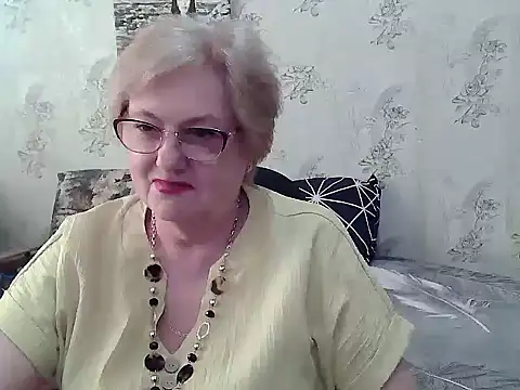 Snapshot of Renata62011 chatting on 05/08/26, 12:42 Renata62011 online show from 05/08/26, 12:42