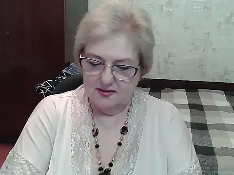 Renata62011 online show from 06/30/26, 05:46