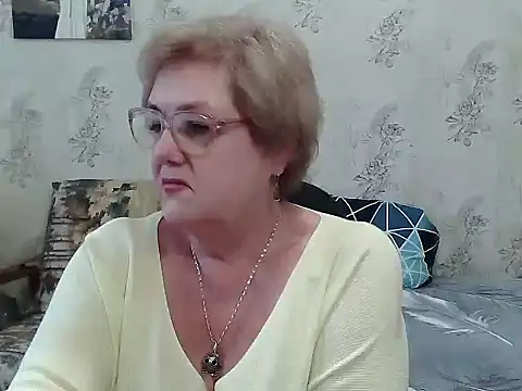 Renata62011 online show from 12/18/25, 12:42