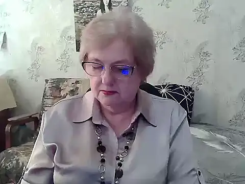 Snapshot of Renata62011 chatting on 05/04/26, 11:57 Renata62011 online show from 05/04/26, 11:57