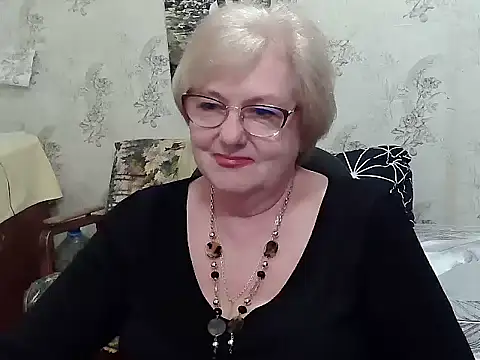 Snapshot of Renata62011 chatting on 05/11/26, 04:04 Renata62011 online show from 05/11/26, 04:04