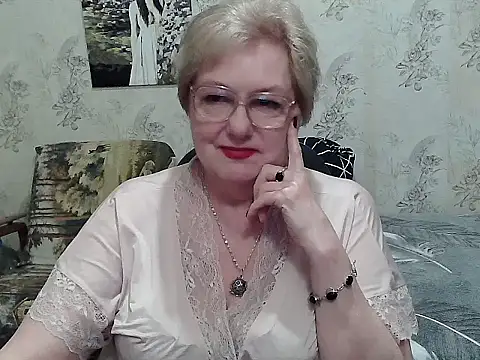 Snapshot of Renata62011 chatting on 04/19/26, 06:10 Renata62011 online show from 04/19/26, 06:10